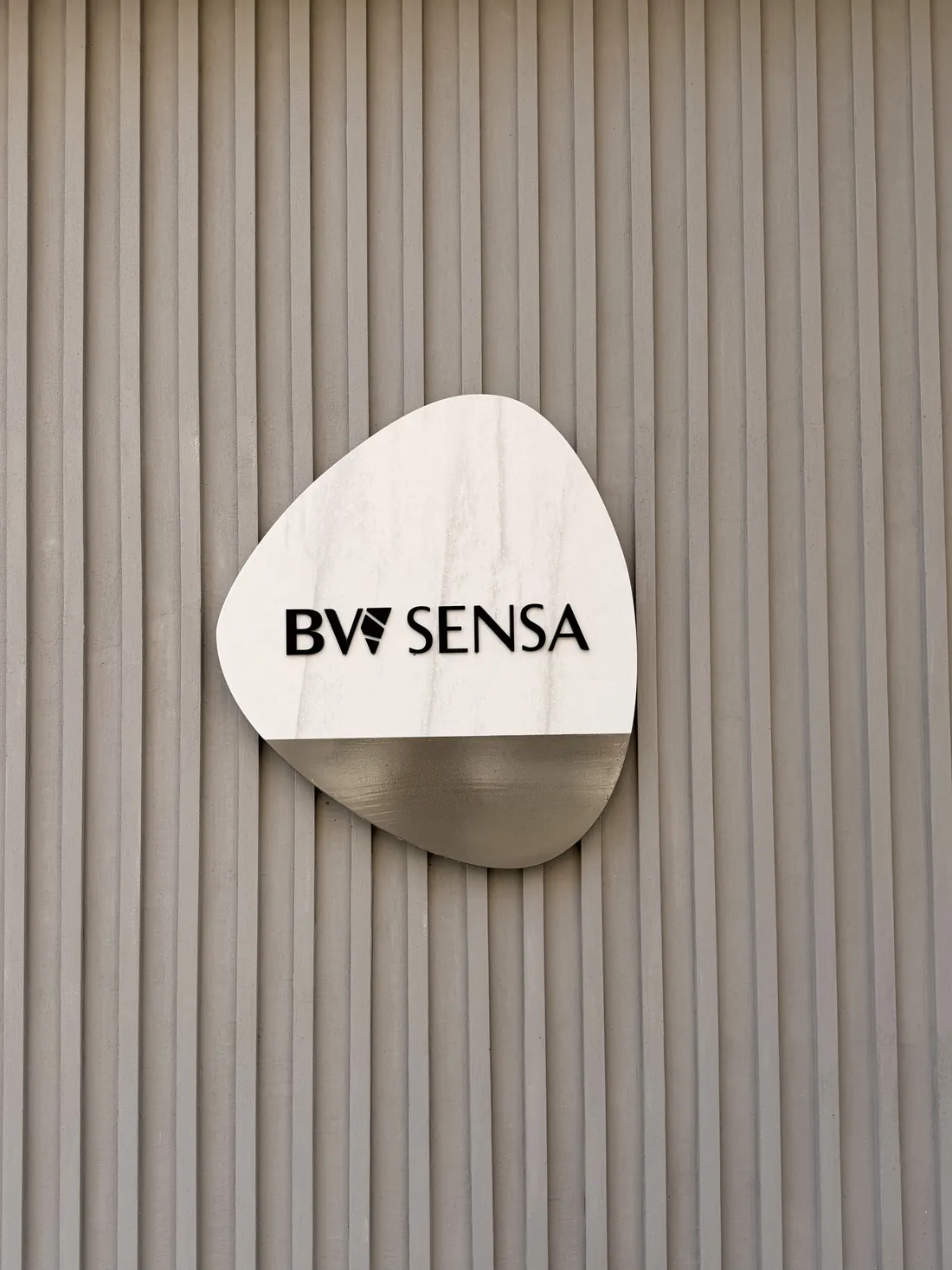 SENSA BW — 8